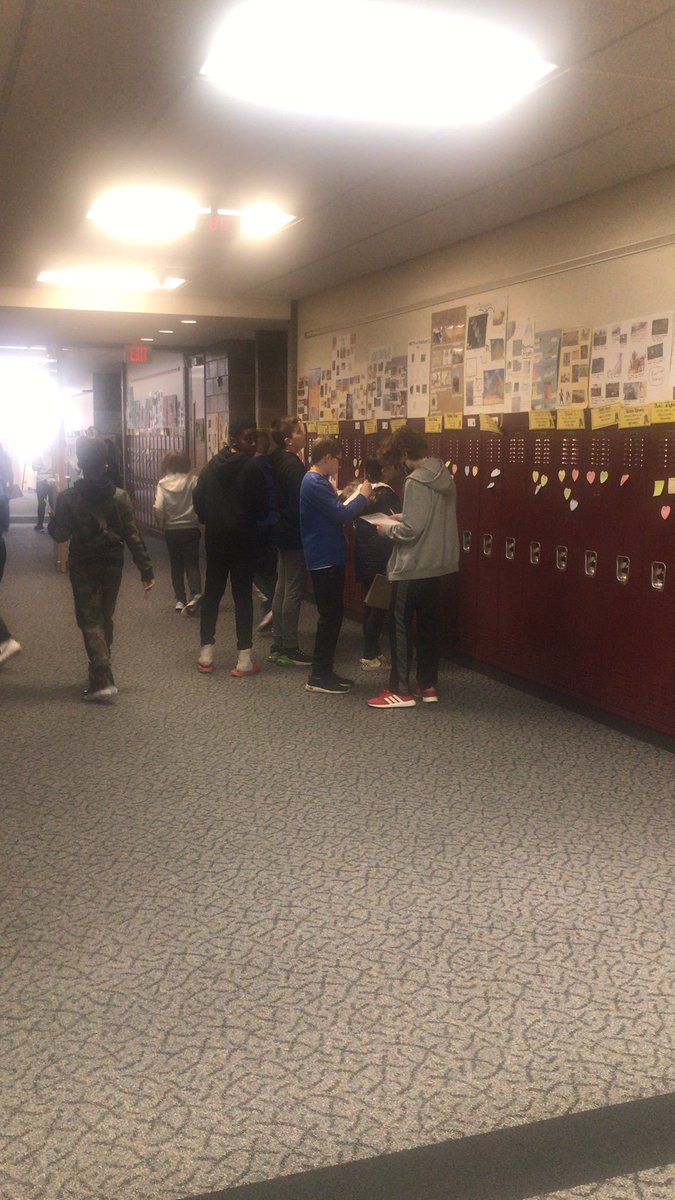 SwierczewskiPam's tweet photo. It’s the 6th Grade Museum Walk of ancient Egyptian posters. #Allin157c #157cLearns #HCMSTiger157c https://t.co/8c9cfgIfPy