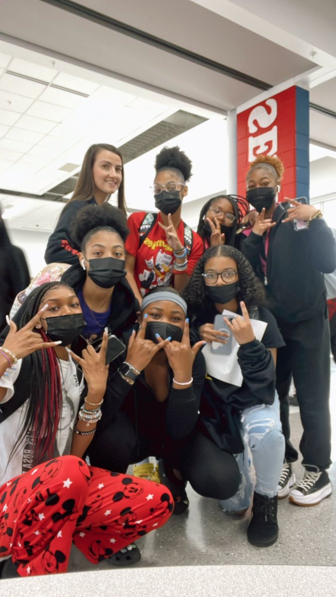 GoodMorning!!!! Let’s make it a great day  🥰🥰🥰 #shores #PajamaDay