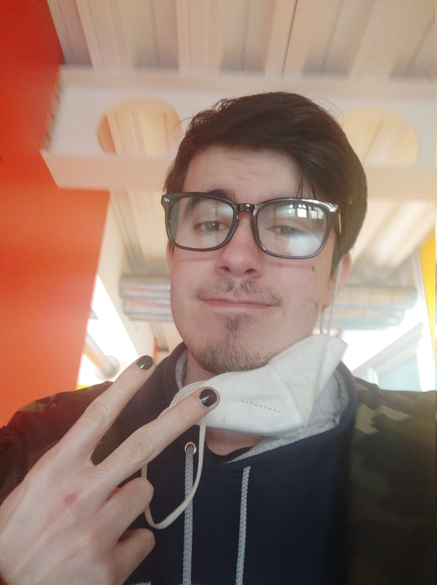 KT Zorrø tweet media