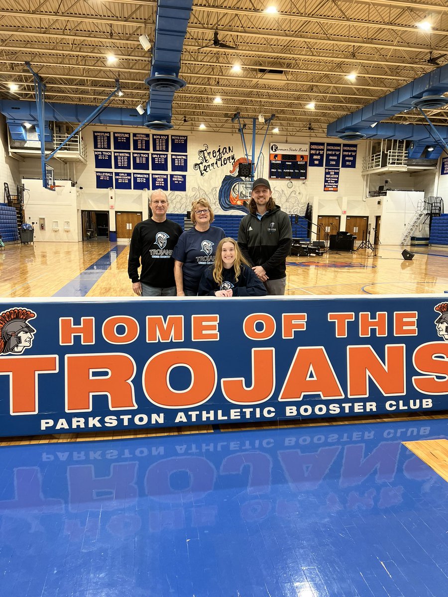 parkston_gbb's tweet photo. Congrats to Lindsey Roth on signing with DSU to be part of the cross country and track teams! #TrojanPride https://t.co/yLoG3RDkNO