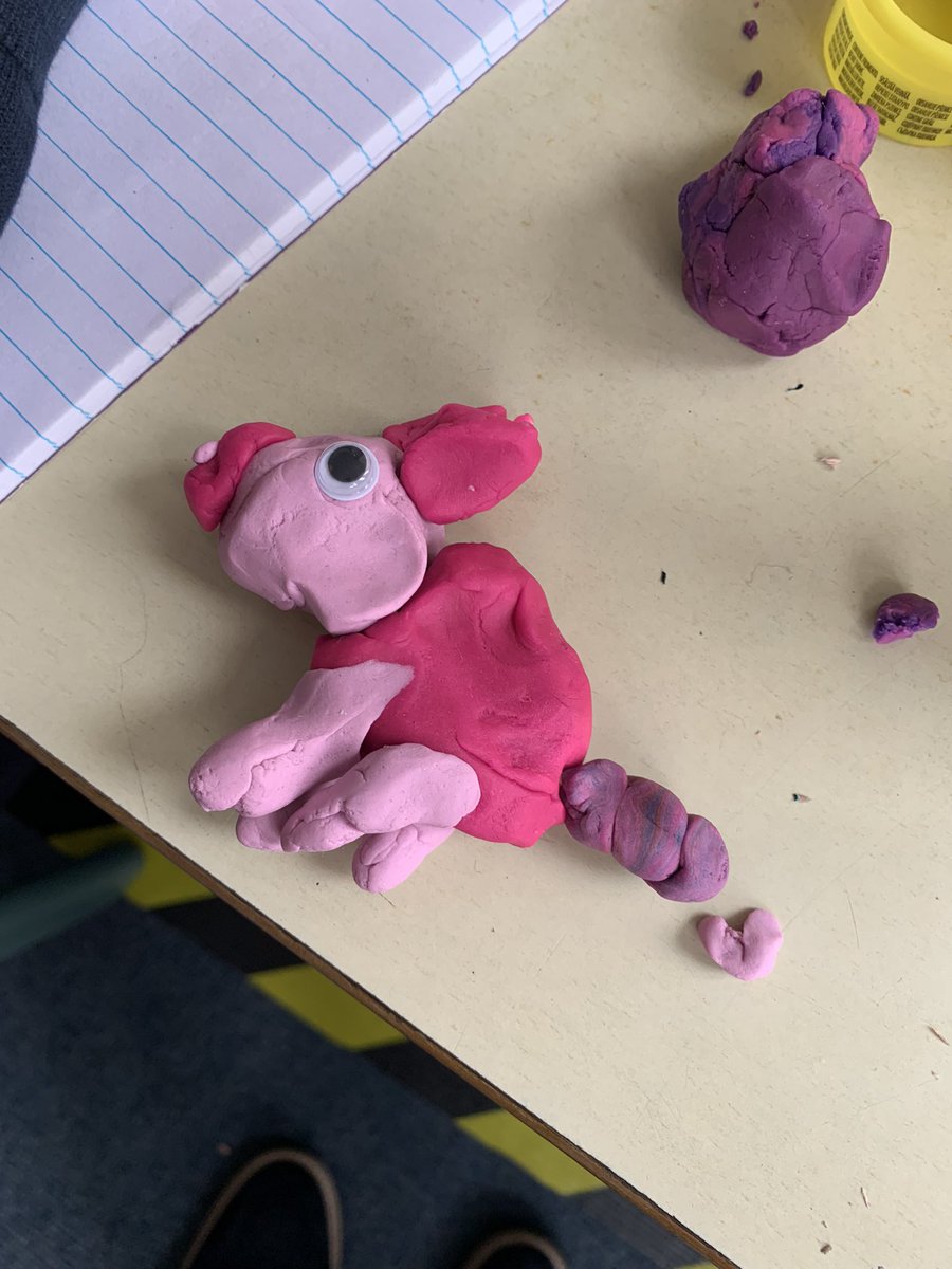 hook_morlo's tweet photo. Science Investigations - we have been learning about forces. We have used a Newton meter to measure the force acting on different objects. We’ve also used push and pull forces using playdough #science #ambitiouscapablelearners https://t.co/7V2RRHScgb