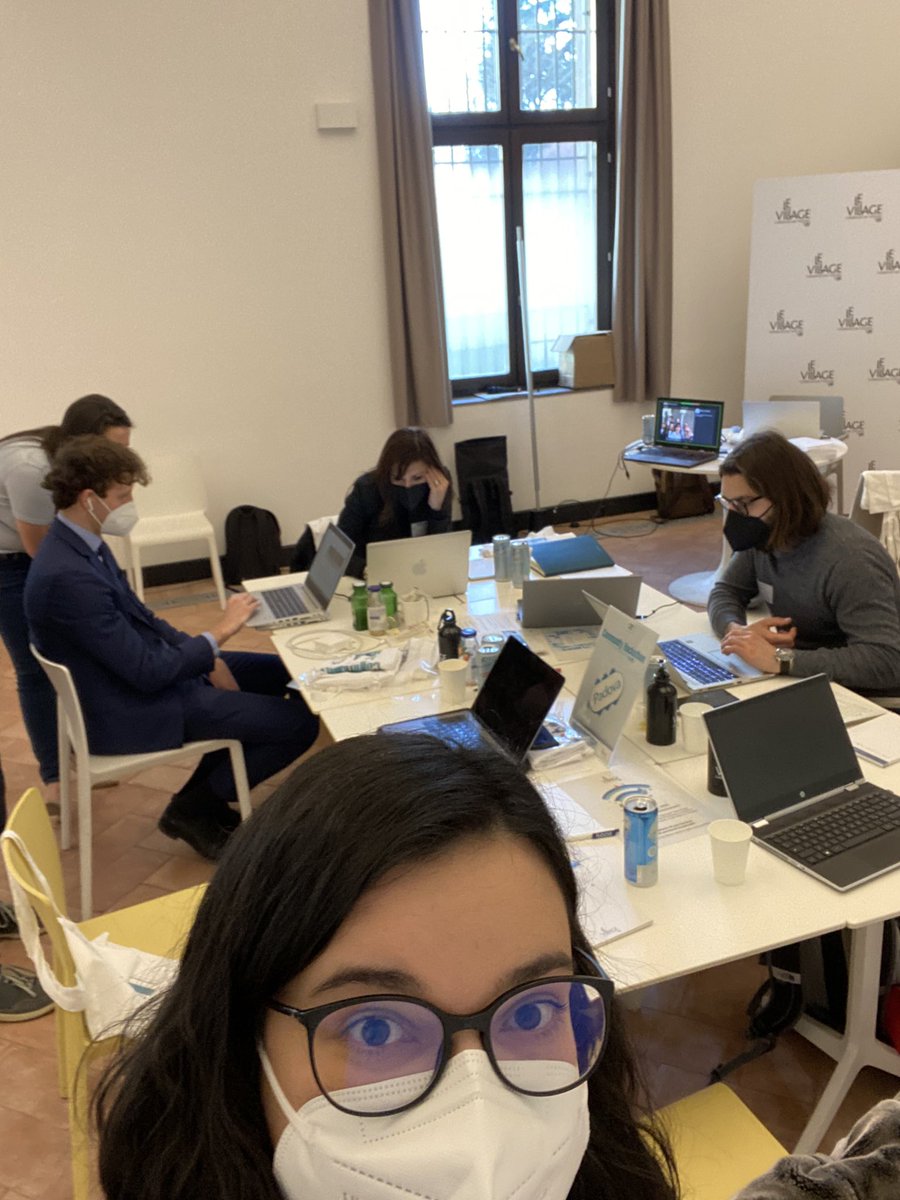 Gruppo Padova a lavoro! 
#communityca #mchallenge1