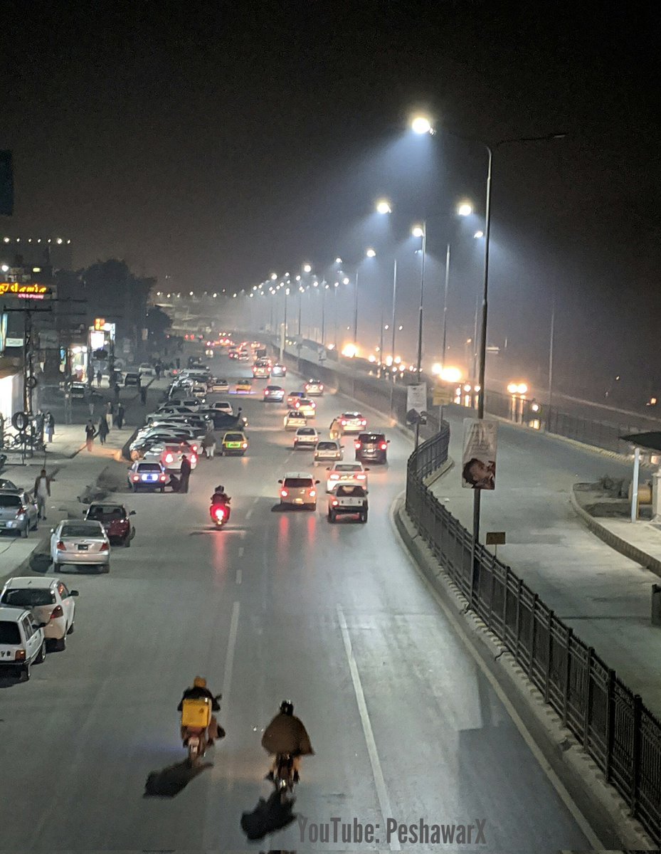 PeshawarX's tweet photo. University Road Peshawar.
#UniversityRoadPeshawar #Peshawar #Pekhawar #Peshor #PeshawarCity https://t.co/QMiipkd163