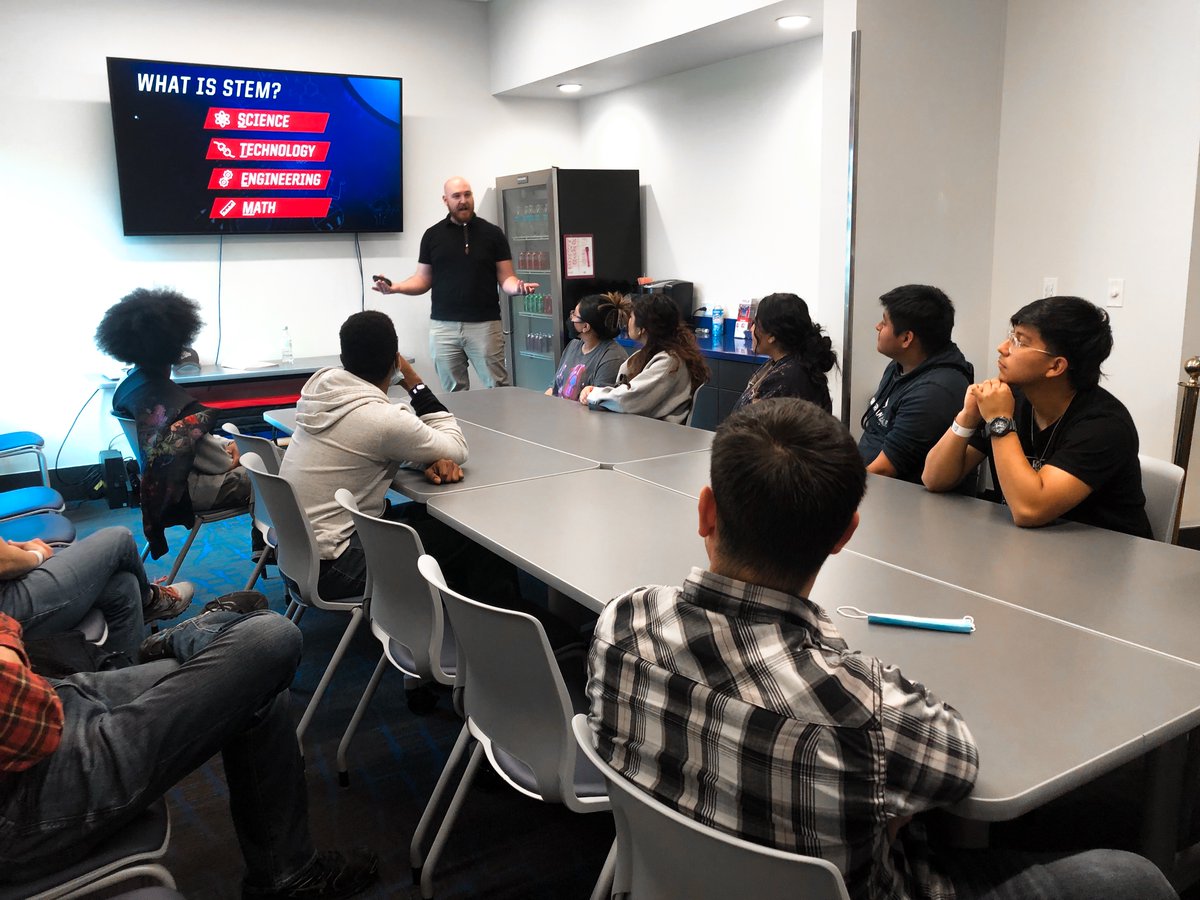 WPCC_Pioneers's tweet photo. WPCC takes on CLT! This week, WPCC Student Support Services (SSS) toured UNC Charlotte and visited iFLY for a physics demo and STEM activity.
Want to learn more about WPCC's SSS program and services? Visit https://t.co/5yVaJ6H5NM to learn more. #ExperienceWPCC https://t.co/efQK4vIwau
