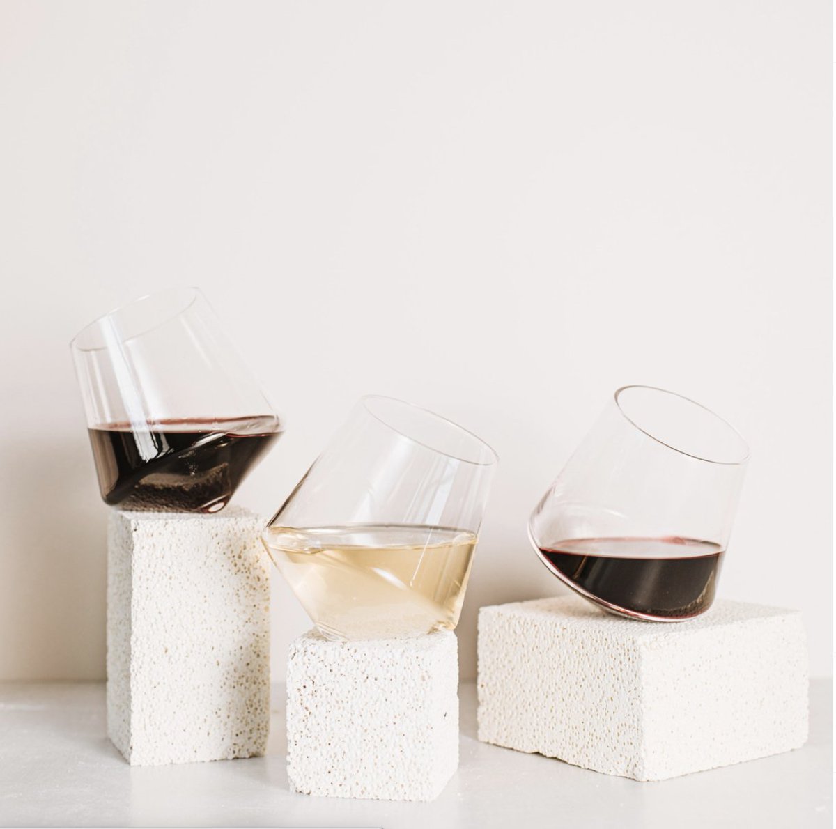 We are beyond stoked for our Austin hydration and libation partners @BoxedWater @RamblerAustin <a href="/Guayaki/">YerbaMadre</a> @DrinkPuraCoco happy hour all day from @onehope wine! 

Photo credit ONEHOPE