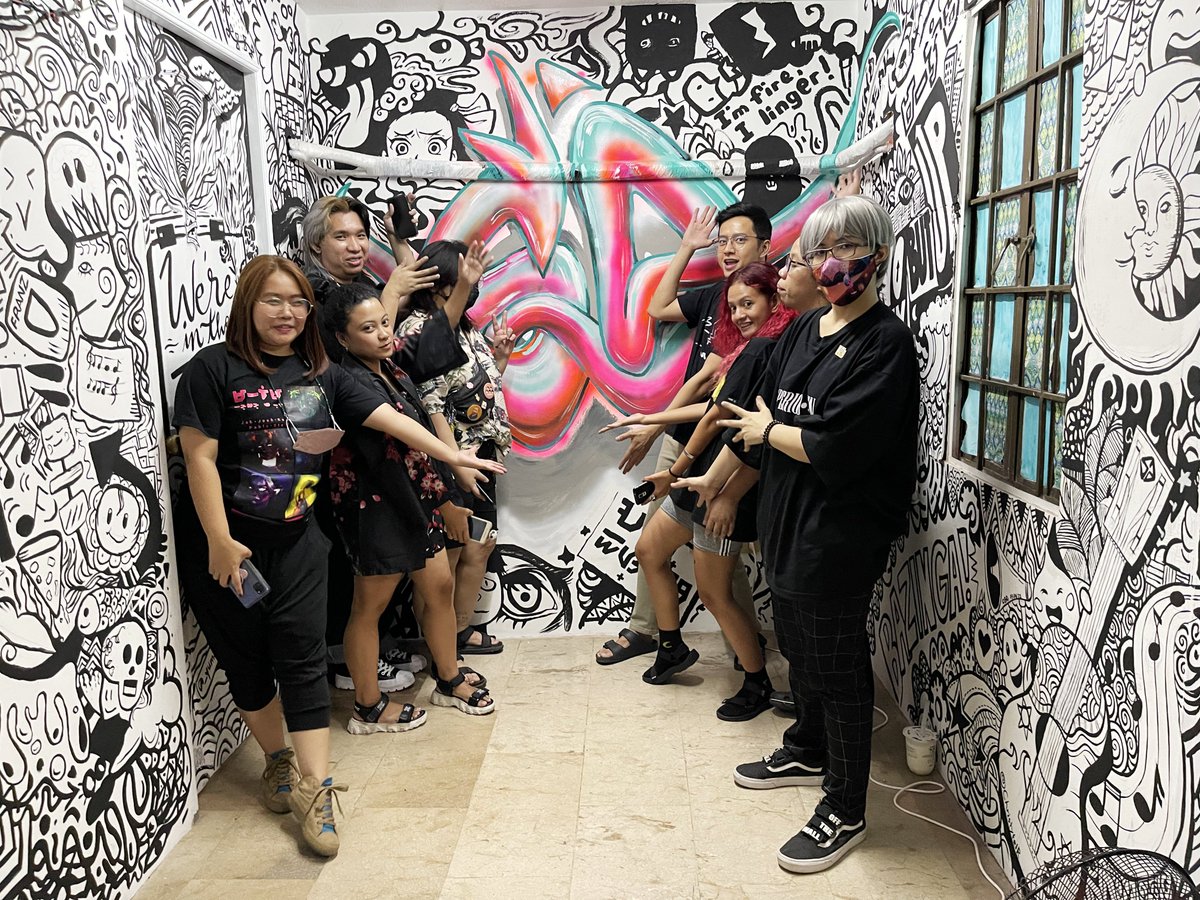 ARTSB19's tweet photo. ARTSB19 was made just a few months before the pandemic hit. So 2+ yrs na po kaming online friends. And our only dream before was to meet each other even once &amp; to make art. Then @yanidedios &amp; @simply_geri  approached us, you 2 made our dream come thru fr. ++

@SB19Official #SB19 https://t.co/oSxyMo8Ij1