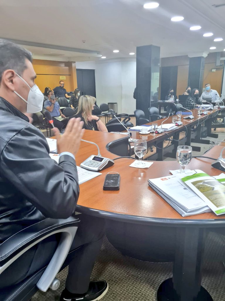 pedropalaciosu's tweet photo. Ayer en la noche  en el Concejo Cantonal se trataron asuntos  de suma importancia para el AGUA y la VIDA en Cuenca durante los próximos 60 años, el proyecto Hidroeléctrico Soldados. https://t.co/pk4tNiGYrG