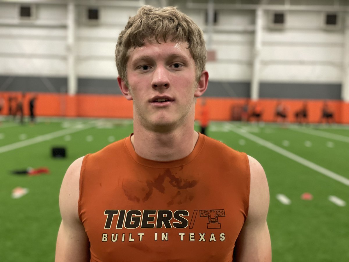 Texarkana Texas High 2023 QB Cody Reese checks in at 6-2, 175 and he is coming off an all-district season at WR. He’s also a deep snapper, but this fall look for him to turn heads at QB

<a href="/creese_10/">Cody Reese</a> | @TexasTexarkana