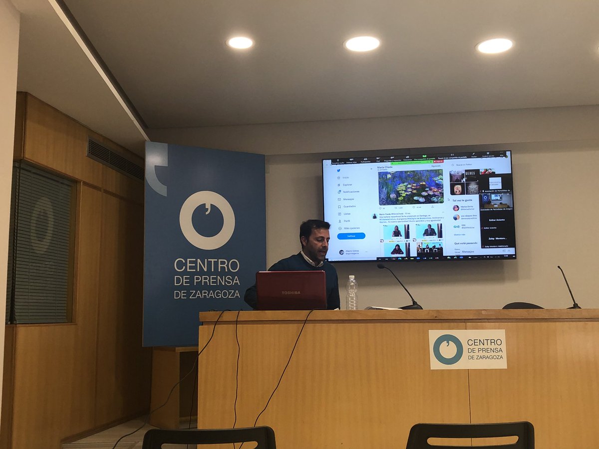 sara_baos's tweet photo. Hoy he tenido el placer de asistir al curso “Marca personal del periodista, ¿mérito del medio o propio?” de la mano de @agomezgarcia Gracias por una mañana tan agradable y enriquecedora. https://t.co/xLRaMA9FI7