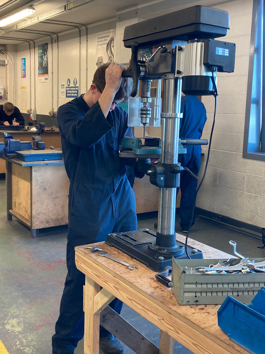 DVCollege's tweet photo. Today we're at @gifhe for the annual intercollege competition! 🎖️

Our students here at Dearne Valley and from @RotherhamColl have been showcasing their skills!

Best of luck for the rest of the day. 🍀

#intercoll22 https://t.co/X0GOOKDpQc