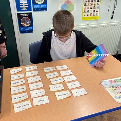 KS3 Y7 pupils worked in pairs and individually in #Maths to match #factors and #multiples. Promoting #reasoning and #teamwork skills as well as #speakingandlistening skills to explain to each other their choice of answer. <a href="/Nat_Numeracy/">National Numeracy</a>