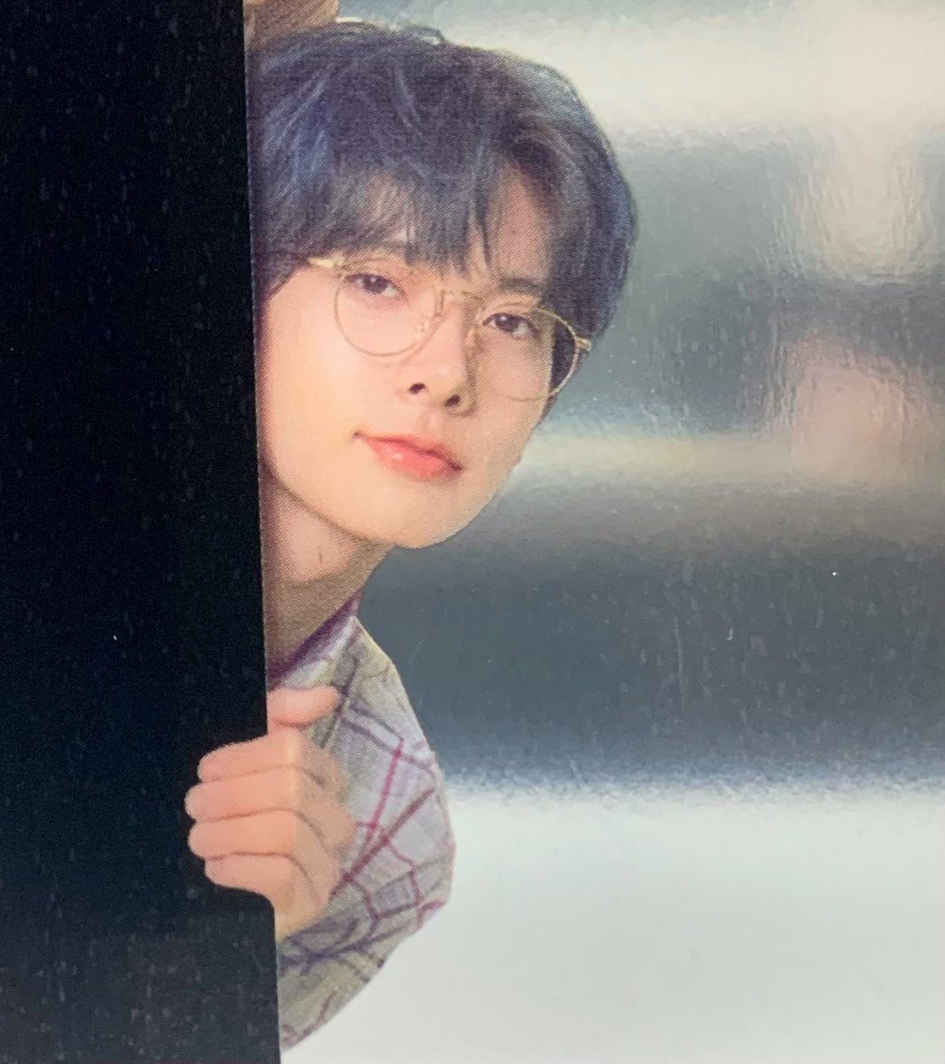 Charehyun's tweet photo. @WeGotCrush Splendid night, Kak Heeseung! Thank you for mentioning my group's name on your bias list. : O i'm so EXCITED!! Would you give this baby tiger a chance to reply? I'm a baby and pretty sure that a baby always get what they want so I will take this as a yes. >___< https://t.co/DrCCAnifMp