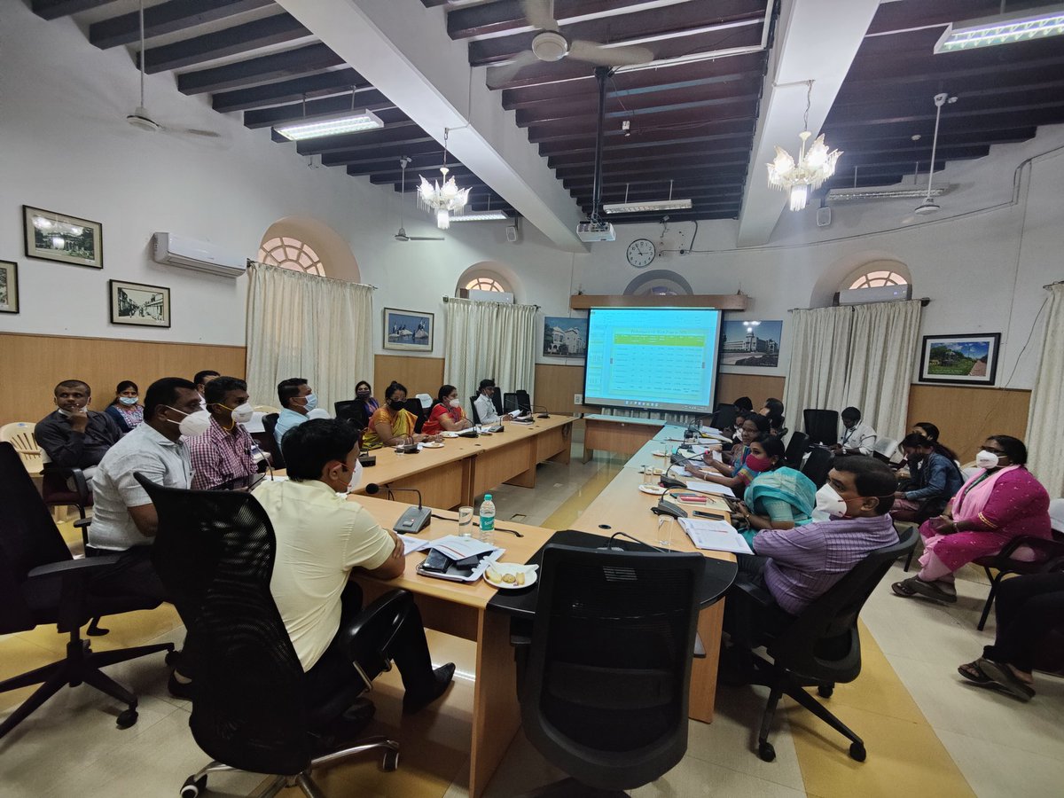 GBASplHealth's tweet photo. Today, reviewed all National Health Programmes of #BBMP and instructed Program Officer's to speed up the all #NationalHealthprograms.
Dr. Balasundar, CHO, BBMP, Zonal Health Officer's and Program officer's were present.
@BBMPAdmn @BBMPCOMM @CMofKarnataka @DHFWKA
@MoHFW_INDIA https://t.co/K073oSY0tY