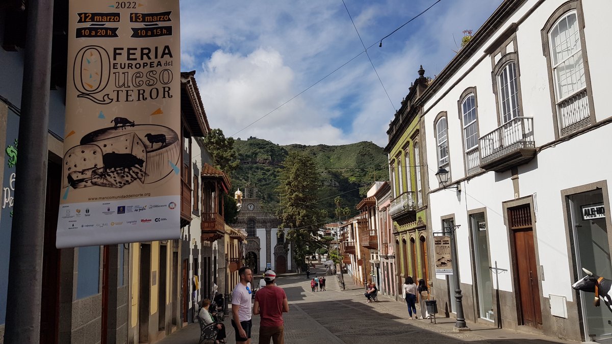 AytoTeror's tweet photo. Teror será este fin de semana la capital europea del queso https://t.co/pLw4iciZbi https://t.co/yJodFQNjzl