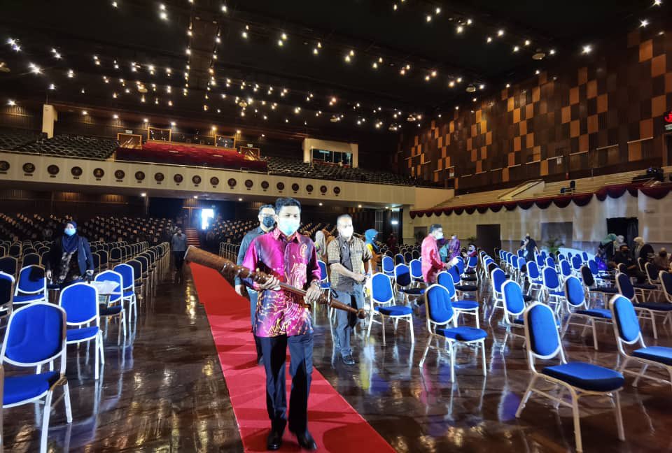 uumnews's tweet image. #uumconvocation #letscountdowntogether