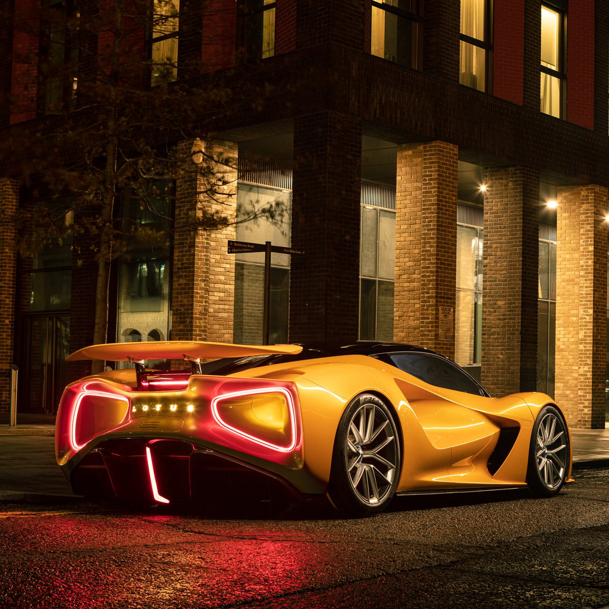 Lotus Cars tweet media