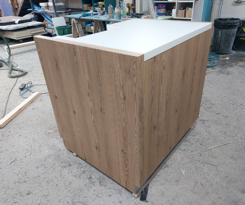 Retail Furniture tweet media