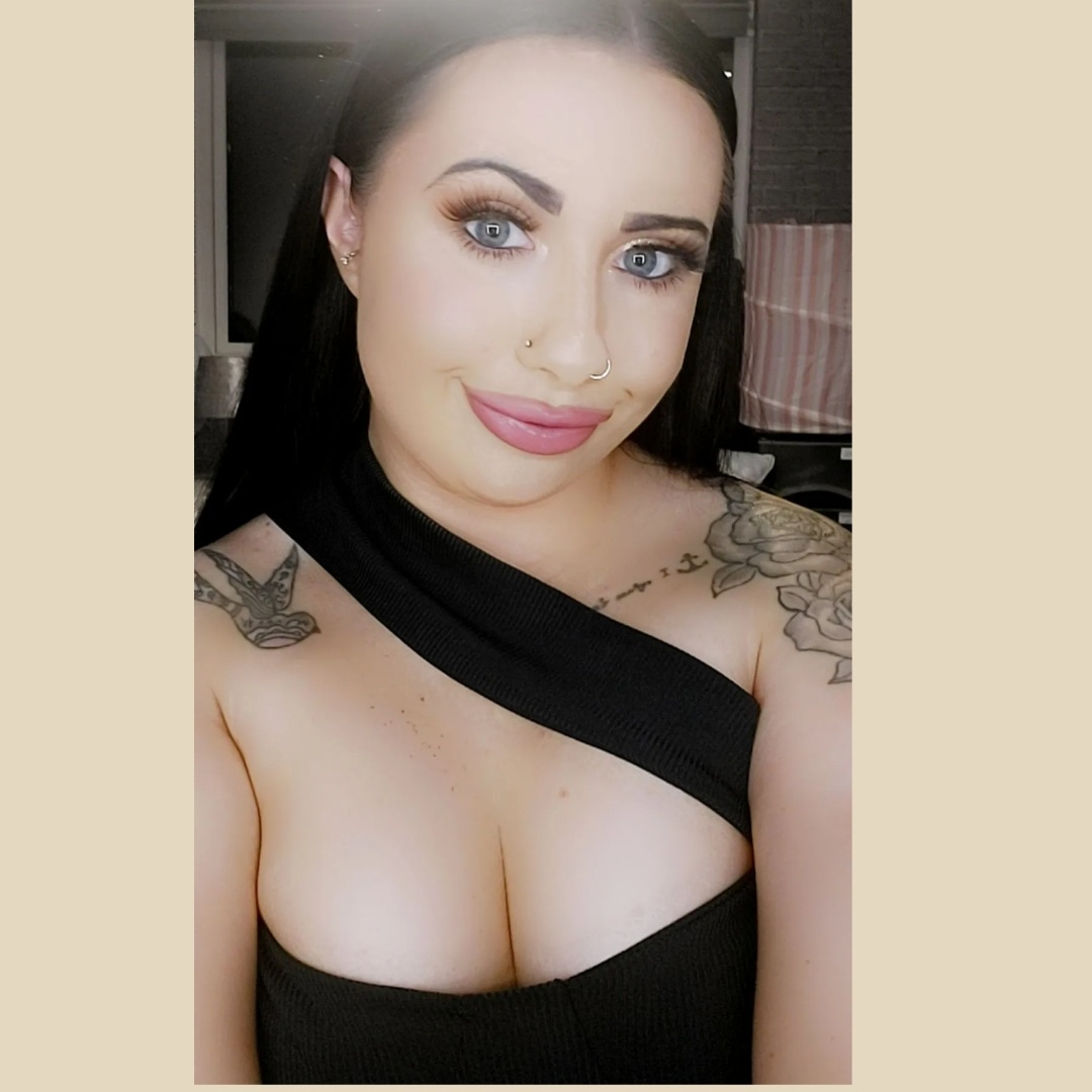 Hanacrowex (@hanacrowe) on Twitter photo 