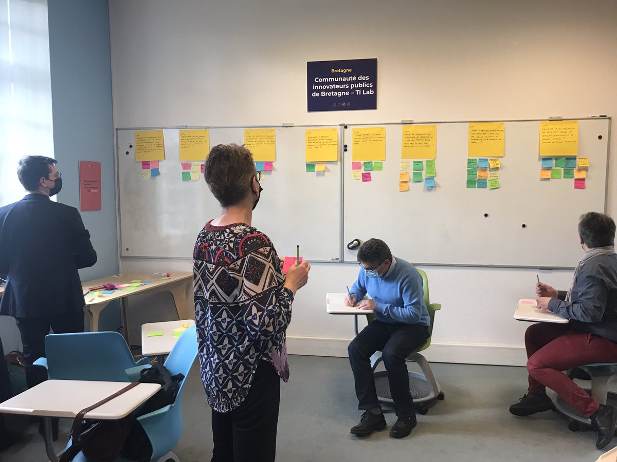 DEFIS_Emploi's tweet photo. Journée d’échanges très riches entre #activateurs @francenumfr bretons pour dynamiser le réseau au service des #TPE #PME et de leur #inclusion numérique #TransfoNum Beaucoup d’idées et d’envie! @DGEntreprises https://t.co/AWIMzyrVl1