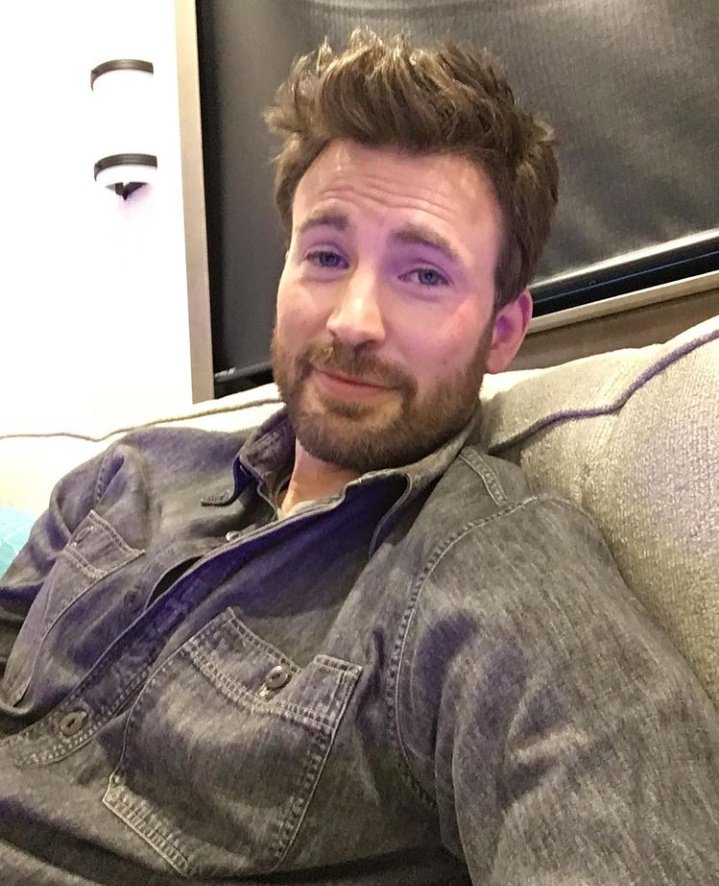 simpxbw's tweet image. TE AMO DIOS A TUS ORDENES HERMOSO HOMBRE HETEROSEXUAL