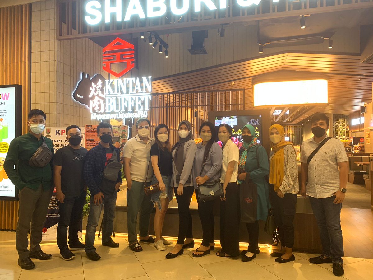 Riffin5's tweet photo. Jaya jaya jaya Bumimas Katong Besari https://t.co/yss2TE9TSy