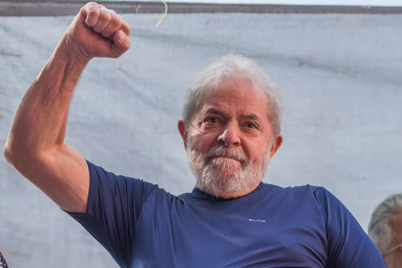 World__Polls's tweet photo. 🇧🇷 Brezilya başkanlık anketi:

1⃣ Lula %43
2⃣ Bolsonaro %35
3⃣ Gomes %8
4⃣ Moro %7

— PoderData | 01/03/22 https://t.co/GaLmYn4NEK