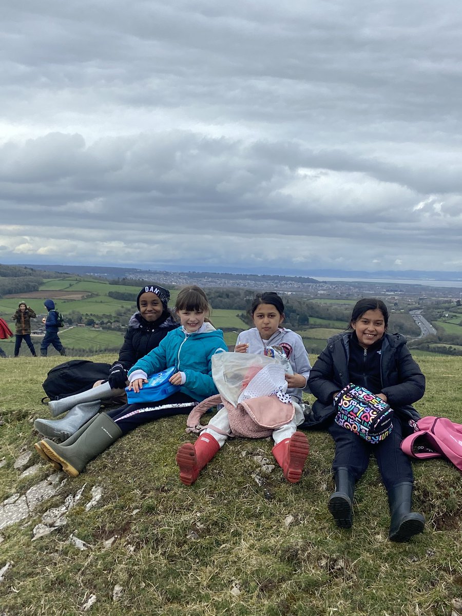 glenfromep's tweet photo. A few pics so far from the Year 4 residential…. #oak #pine #bartoncamp https://t.co/PUCEFWALa8