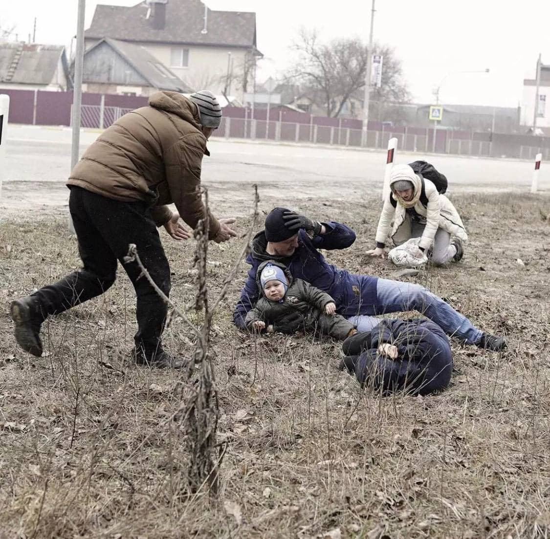 #Irpin

The family is trying to evacuate from the city, which is constantly under the shelling.