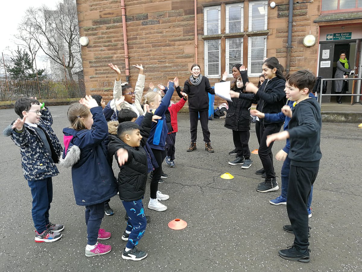 ActiveSchoolsII's tweet photo. Fantastic finish of the playmakers course for P6 @StConval today. They did very well leading games for a group of P2 pupils. Great work everyone!!!
@PEPASSGlasgow https://t.co/Pi5AmKo6mB