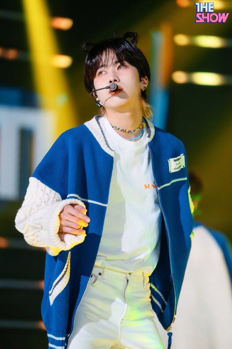 miraefunds's tweet photo. Happy birtday lien!!
#반짝반짝_리안생일
#MainVocalist_LienDay
#HAPPY_LIEN_DAY
#MIRAE #미래소년 #리안 #LIEN 
@official_MIRAE
@members_MIRAE https://t.co/OFK0Hv3IgG