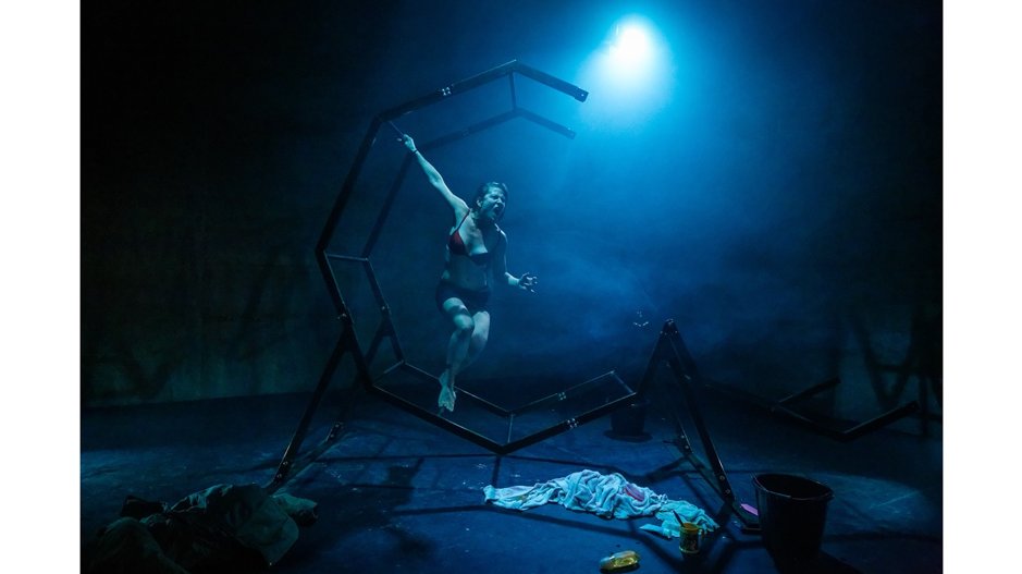 abundantart's tweet photo. 'We are put in front of a particular segment of our society, where a living being is used and forgotten by everyone and is condemned to rot in filth like a literal cockroach.' writes Celine in her review of 'Cockroach' @jacksons_lane https://t.co/zuTRUwhXq8
@chloemantripp 🪳🪳🪳 https://t.co/xsj8Jdqk1h