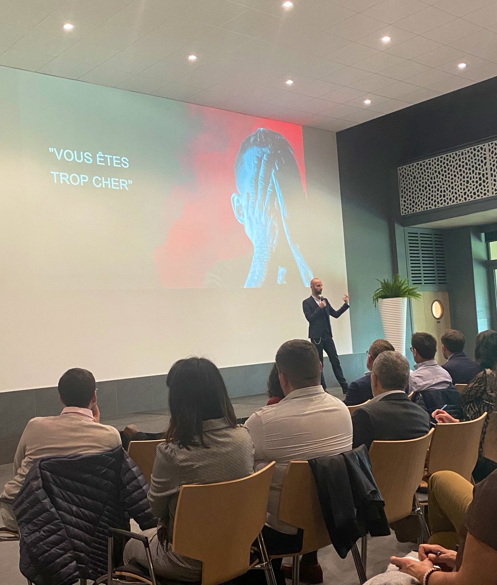 cpme31's tweet photo. La conférence #CPMX a débuté à la #conventionCPME31 !
« Comment faire accepter son prix SANS subir l’effet trop cher ? »
🎙 Animé par @RomainBv, Docteur en psychologie sociale & cognitive et co-fondateur de Growth4u https://t.co/wvr5yuYklk