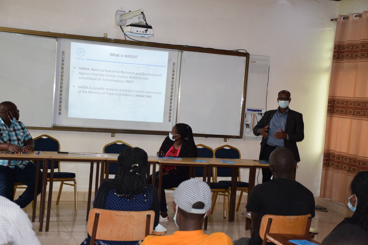 RwandaIndustry's tweet photo. Teams from @RwandaIndustry are touring Universities &amp;IPRCs in an awareness campaign for in-depth explanations &amp; more details to young innovators who would love to apply for upcoming #Innovate4CowBiohackathon.Visit https://t.co/JPlOexObRD for more &amp; to apply. https://t.co/INnMSMTRPO