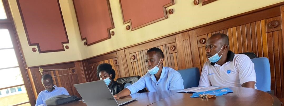 RwandaIndustry's tweet photo. Teams from @RwandaIndustry are touring Universities &amp;IPRCs in an awareness campaign for in-depth explanations &amp; more details to young innovators who would love to apply for upcoming #Innovate4CowBiohackathon.Visit https://t.co/JPlOexObRD for more &amp; to apply. https://t.co/INnMSMTRPO