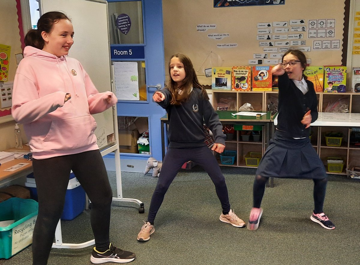 Saltoun_Primary's tweet photo. The Drama group had great fun during yesterday's Wider Learning afternoon. We played some trust games, practised verbalising our characters' thoughts during freeze frames and then composed and performed our own 2 minute sketches.
#DARE #widerlearning #funandlaughter https://t.co/pAkSO099Qd