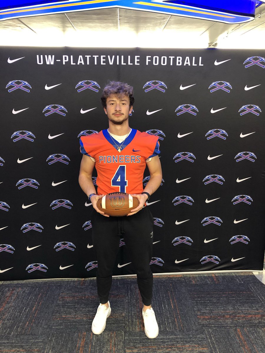 BKopp97's tweet photo. Beyond excited to announce that I will be continuing my academic and athletic career @uwplatteville @UWPlattFootball ! Thank you @Ryan_Munz for this opportunity! Can’t wait! #Committed #swingtheaxe #blessed https://t.co/NScZm7XNL6
