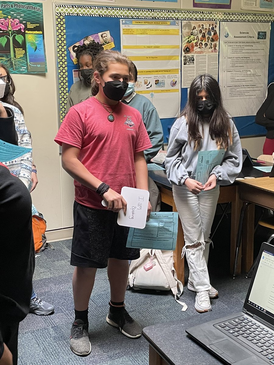 TJMSgifted's tweet photo. I love when teachers use a real world issue as a lens to a unit. 7th grade science students listened to planet money and used philosophical chairs to dialogue about genes, patents, intellectual property, and scientific research. @APSGifted @JeffersonIBMYP @APSscience https://t.co/2ZxVJxxgXj