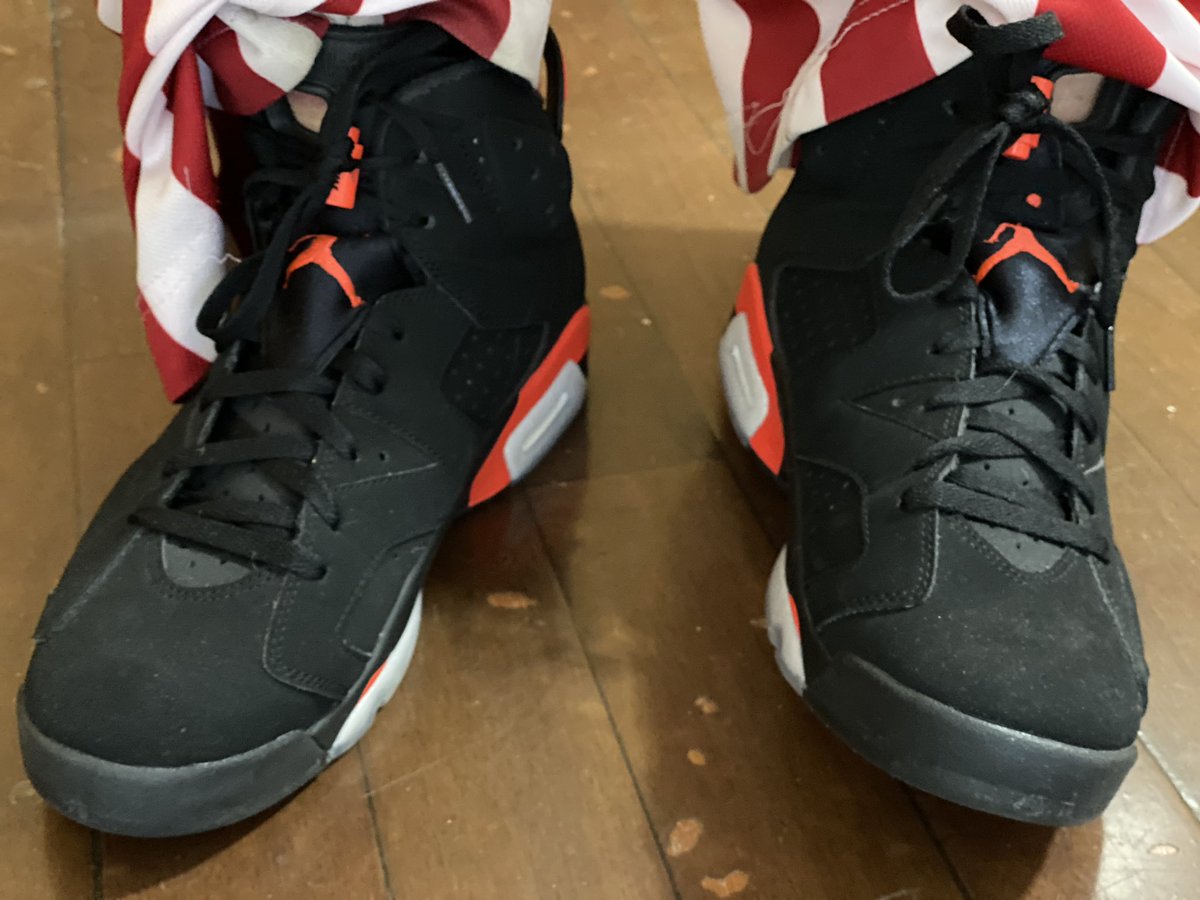 ryanleecox's tweet photo. Heat check, @marktechson.
#tinkerhead
#jordan https://t.co/4NELYtZjZh