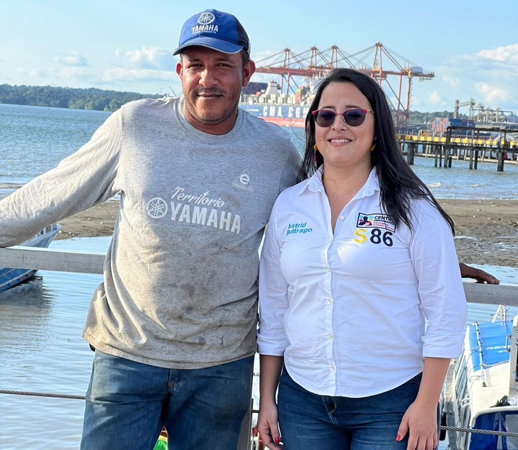 AstridBuitragoS's tweet photo. …por reformar la Ley 1 de 1991 de “Estatuto de Puertos Marítimos”; y vamos a luchar sin descanso por mejorar la calidad de vida de los Bonaverenses, que, aun teniendo el puerto más importante del pacífico, sufre de grandes problemáticas sociales y económicas. 

#Senado #CD86 https://t.co/1N8kMnUxTG