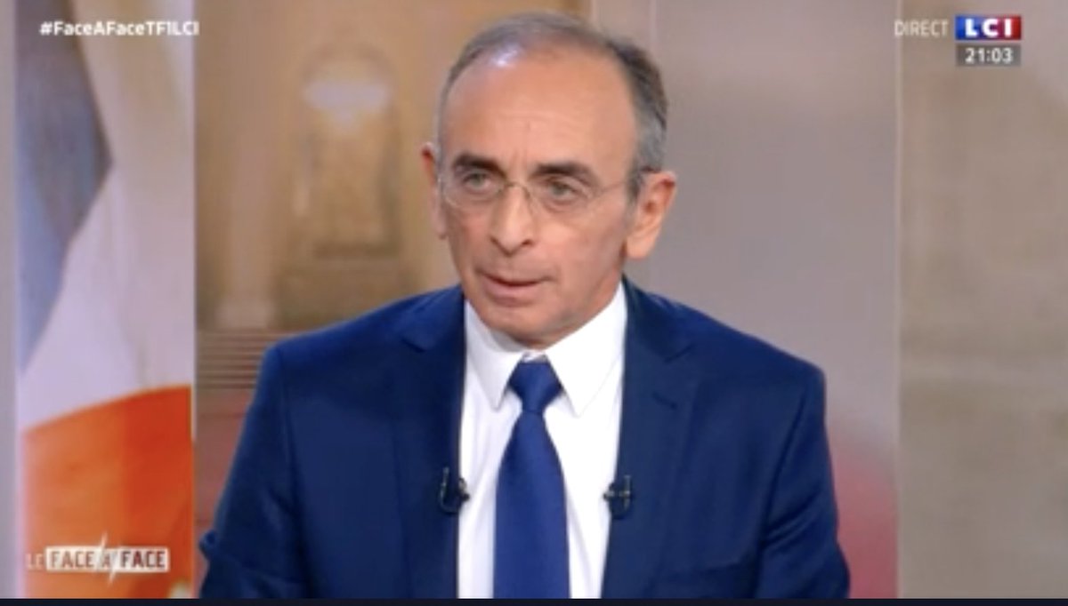 tcabarrus's tweet photo. #EricZemmour: "oui, l'#islam et l'#islamisme sont la même chose. Je distingue entre les #musulmans discrets et les autres, les prosélytes." 
#VPecresse: "N'importe quoi!" 
Voilà qui me rendrait la #candidateLR (scandalisée à ces mots) modérée et sympathique😡 https://t.co/ACD7LQHuX2