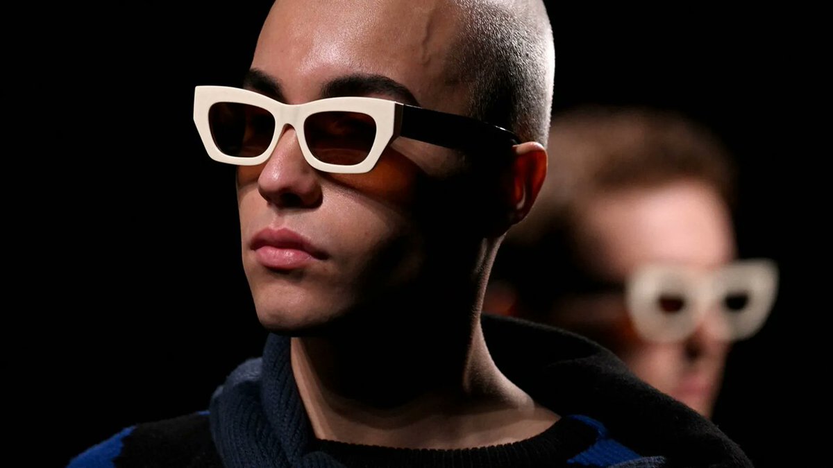 Pablo Erroz celebra 10 años de moda pensando en el metaverso buff.ly/3t0wzmh <a href="/rtve/">RTVE</a> <a href="/munoz_rafa/">Rafael Muñoz 🛸</a>