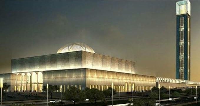 تمكين #الصوفية القبوريين من دين_الدولة "الإسلام" و تمكينهم من هذا الصرح الذي يراه عامة  الناس معلم للعلم و مكان عظيم للعبادة.يعني  الحكم على هذه البلاد بالتخلف و الجهل و الإستعمار إلى أن يلج الجمل في سم الخياط و الله المستعان ولا حول قوة إلا بالله
