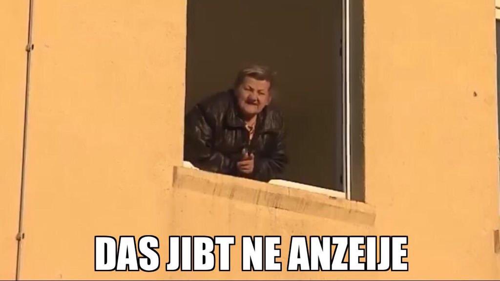 Wie keine Geschenke zum Einzug in die Villa? 
Die Models so: #GNTM