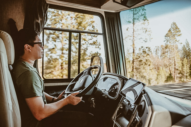 Here are just a few of your most frequently asked questions. We hope this helps 

How old do I need to be to rent a motorhome?
You must be at least 21 years of age to rent a motorhome. In some states, the minimum age is 25. Ask the reservations agent to be sure.
 
Can I add addit