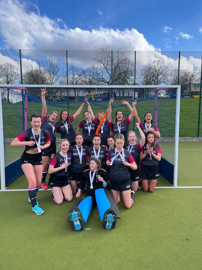 The Ladies 5’s 2nd place🥈in the ICG Women’s Hockey Conference Final 🏑