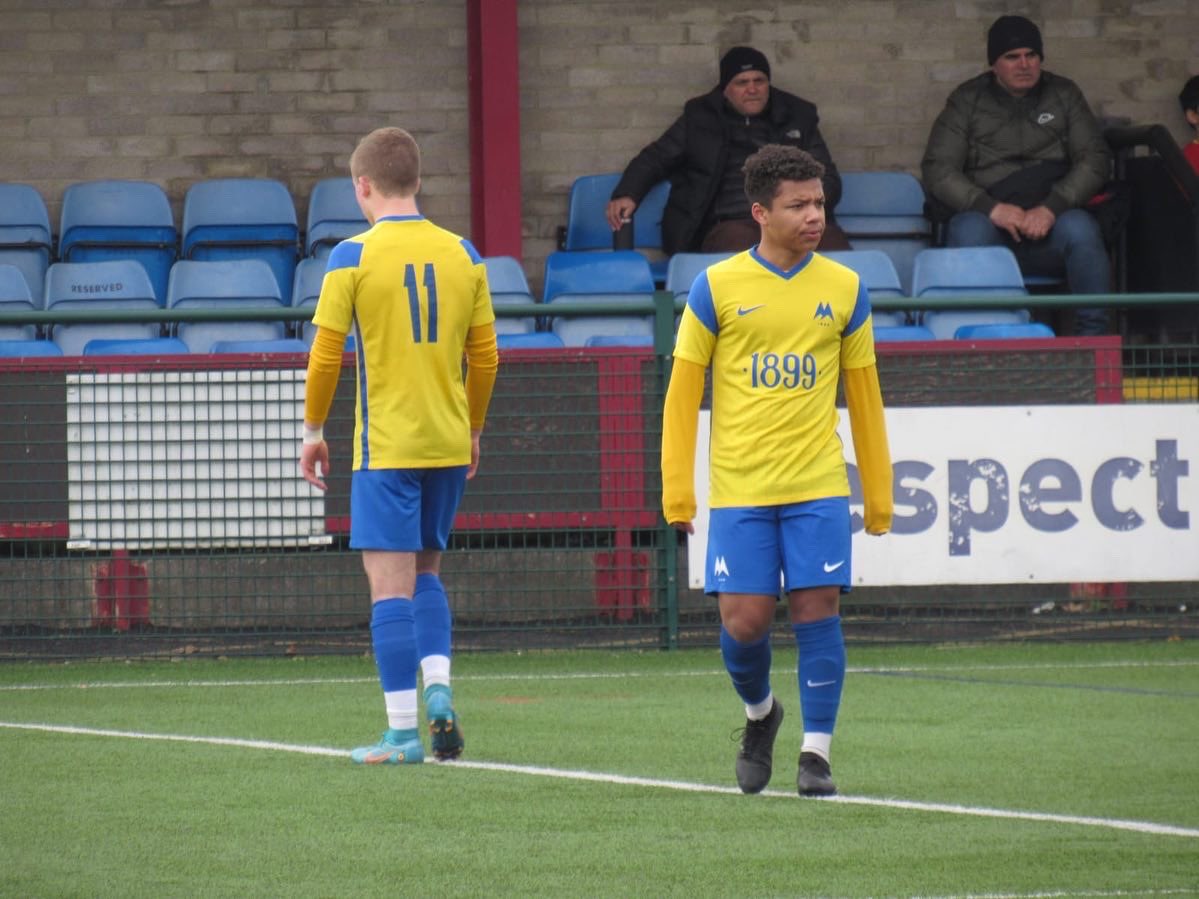 TUFC1899Youth's tweet photo. Fantastic team performance by our #Under16s winning 5-1 on Saturday vs @SouthGlosRTC
GoalScorers
#CharlieWood x2
#KaiSwann
#kelsonPollard
#EvanMurray
Well done lads #YoungGulls https://t.co/zKglU8t1xP