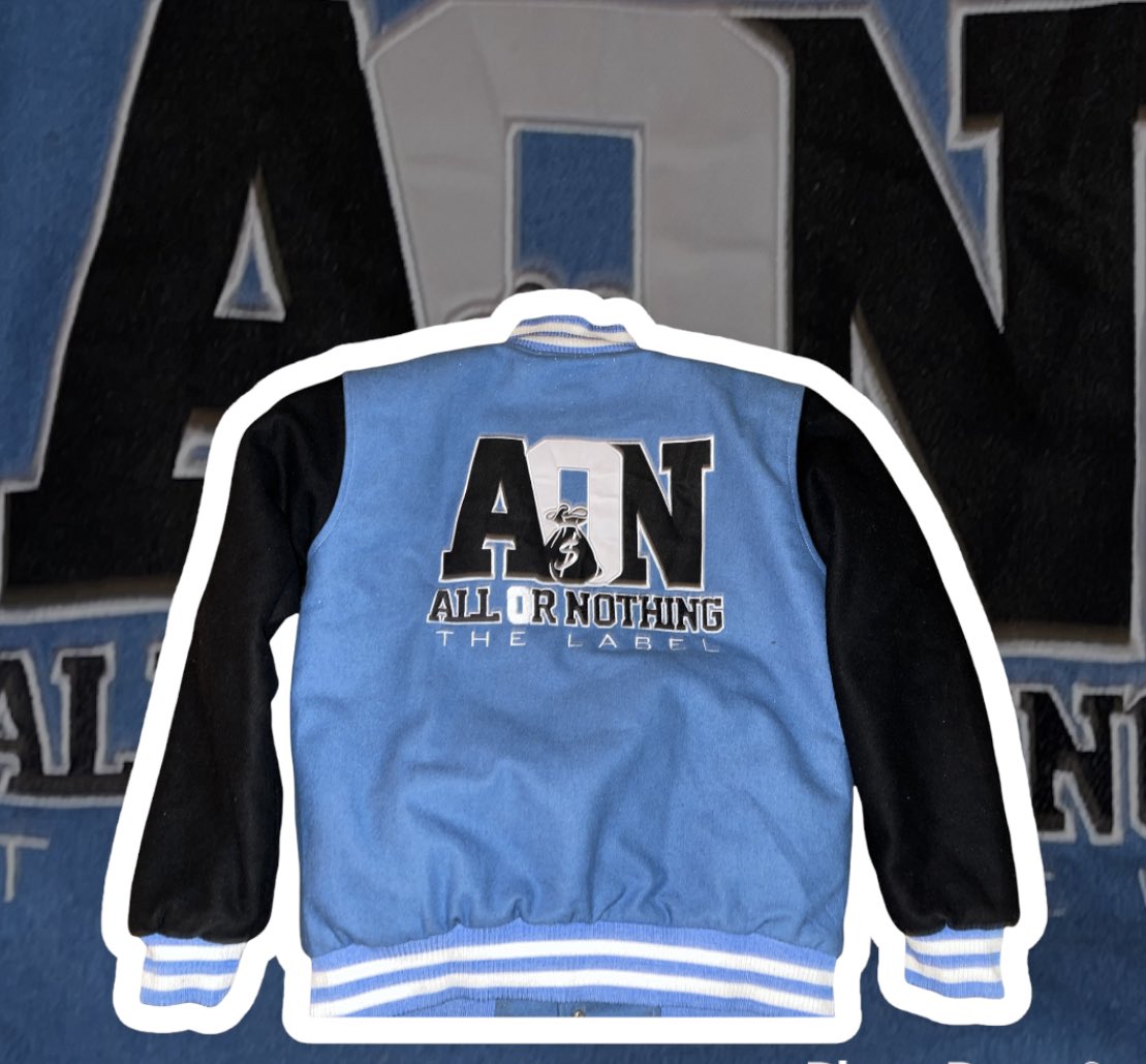 godiego13's tweet image. "If you don’t give up on something you truly believe in, you will find a way."

•Still sizes available
•XS-3XL
•$150
•Men and Women's
•DM if you would like to purchase 1