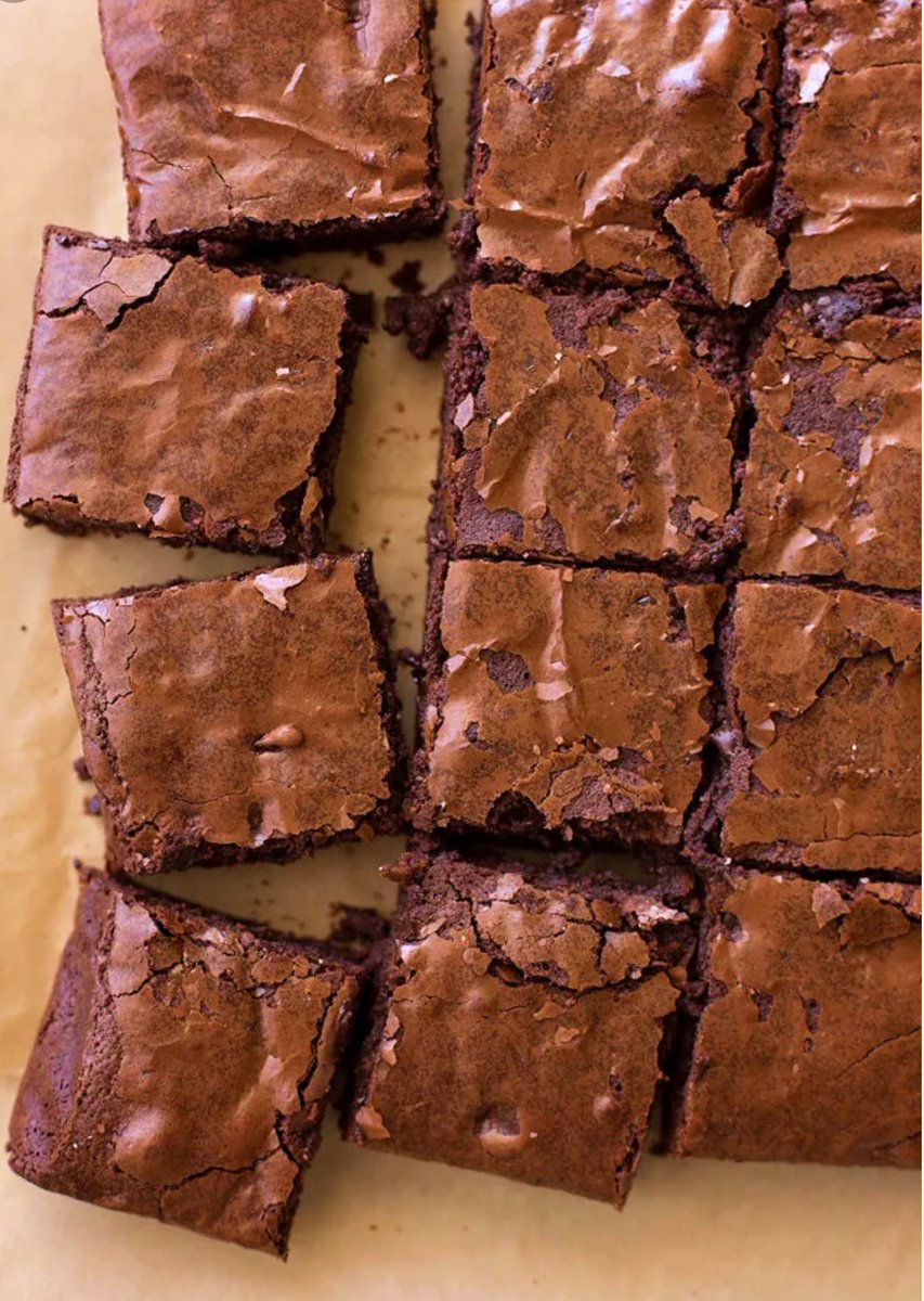 eboorNJ's tweet photo. Cooking students @HowellTwpMSS make brownies today! #lifeskills #cooking #chocolate #brownie #baking #AcademicChatter #edutwitter #Students   🍫 https://t.co/sFoQJUUil4