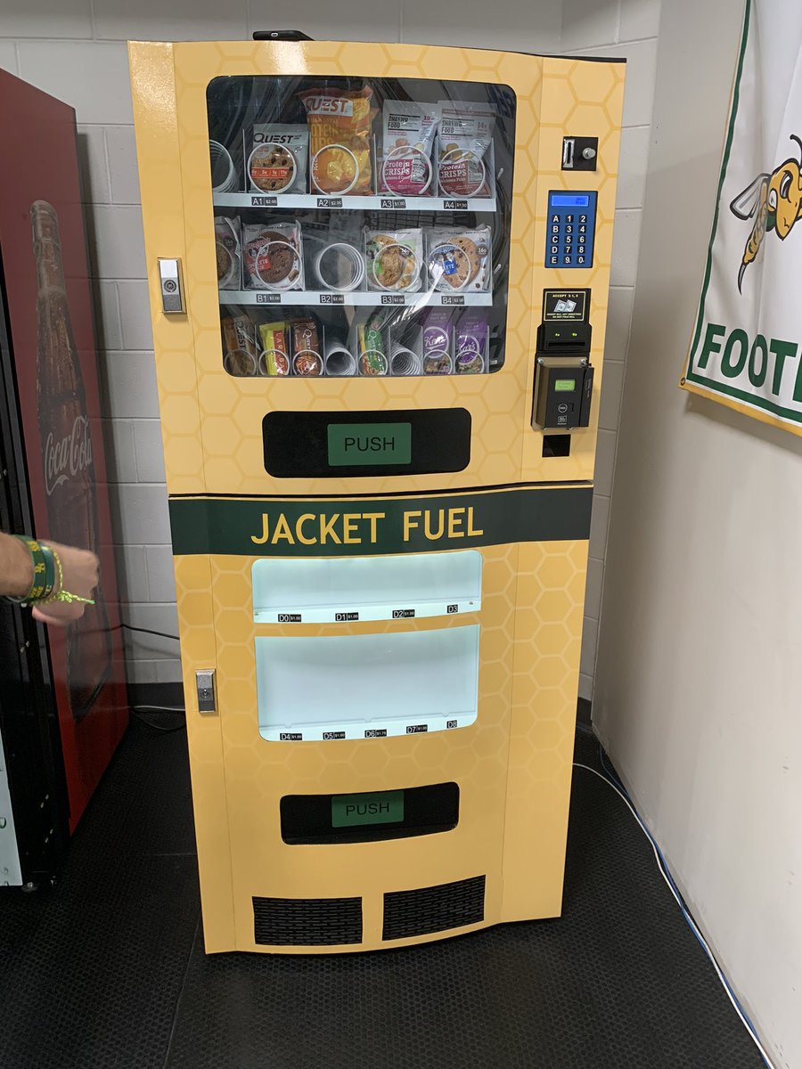 Derek Van Blarcom tweet media