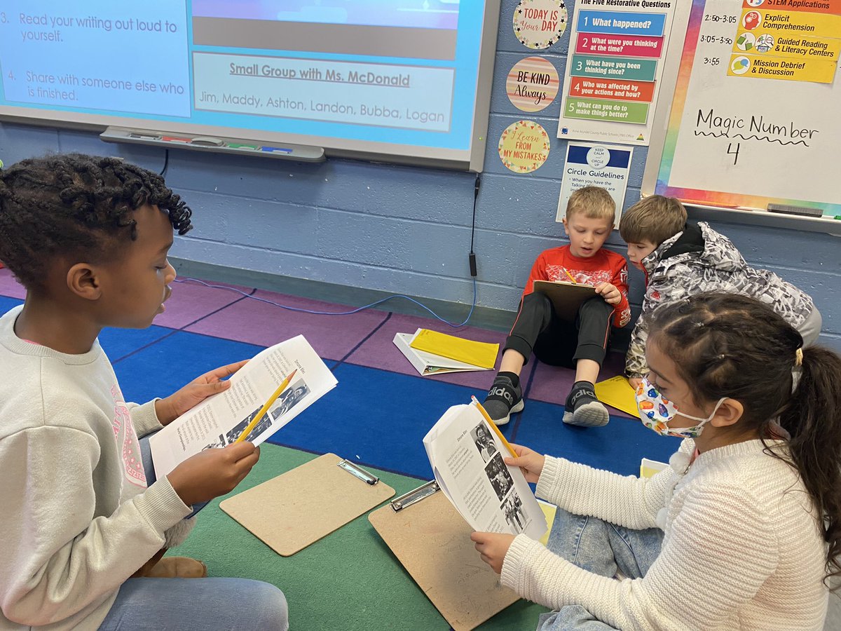 SolleyAACPS's tweet photo. Students in @MsMcDonald19’s class are writing an opinion piece as to who they nominated as an important woman in history by using facts from articles they read. @AACountySchools @AacpSeril #WomansHistoryMonth https://t.co/EwMNF21O3U